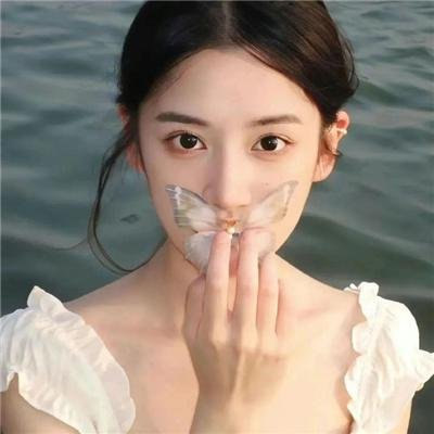 夜晚某处 海报