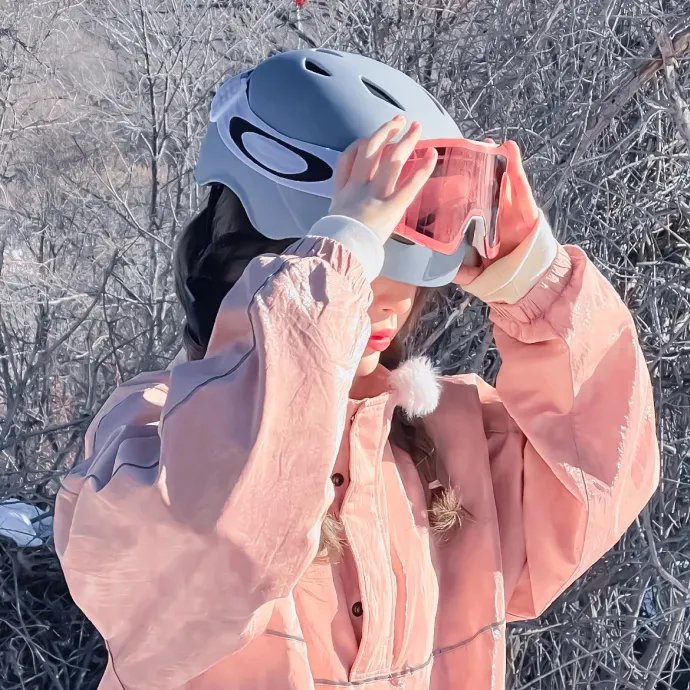 陌生人的爱 海报